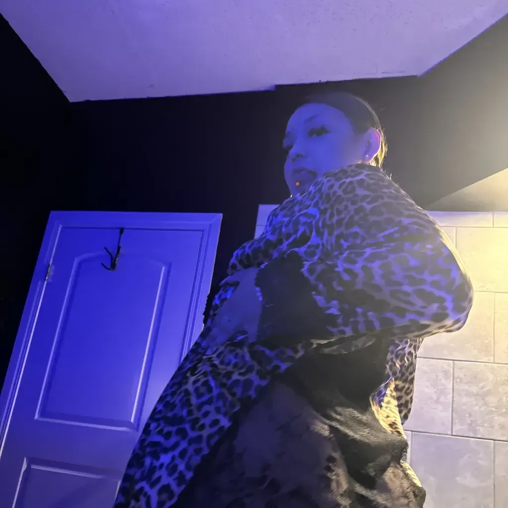 
                        Starla
                     is Female Escorts. | Lethbridge | Alberta | Canada | canadapleasure.com 