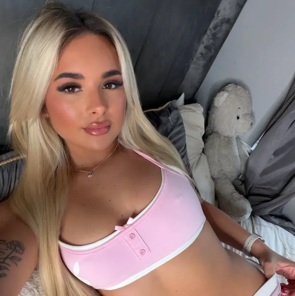 
                        Ana 438_920_8393
                     is Female Escorts. | Quebec City | Quebec | Canada | canadapleasure.com 
