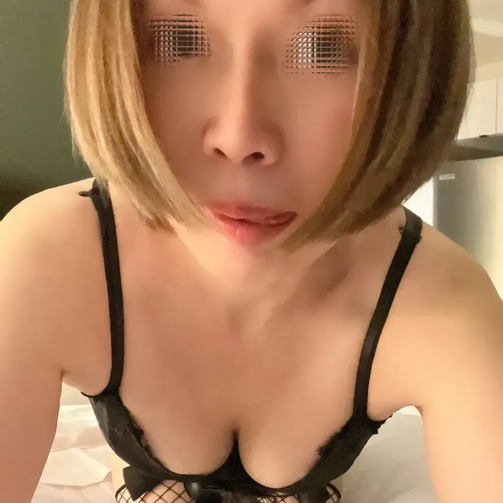 
                        Mimi
                     is Female Escorts. | Nanaimo | British Columbia | Canada | canadapleasure.com 