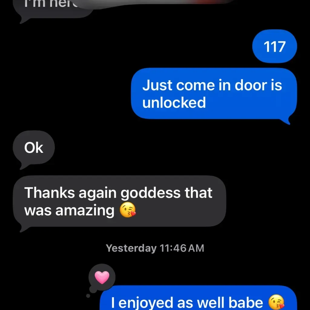 
                        EM
                     is Female Escorts. | Barrie | Ontario | Canada | canadapleasure.com 
