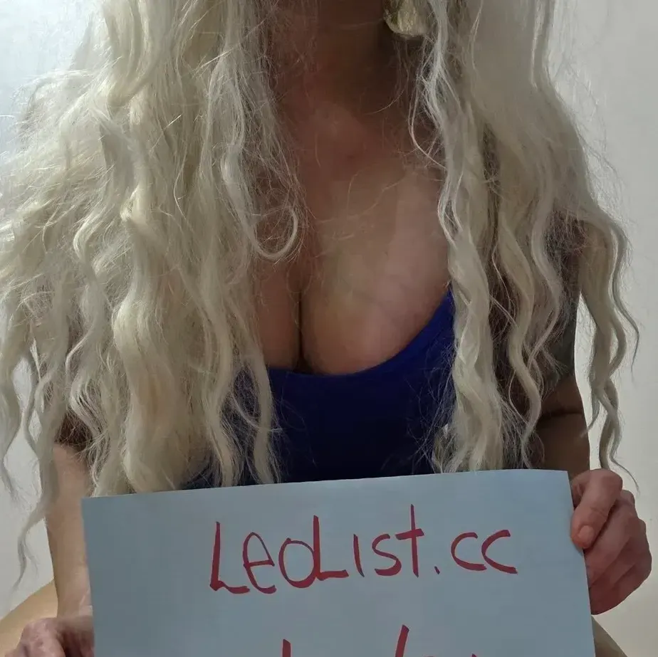 
                        Lola
                     is Female Escorts. | Edmonton | Alberta | Canada | canadapleasure.com 