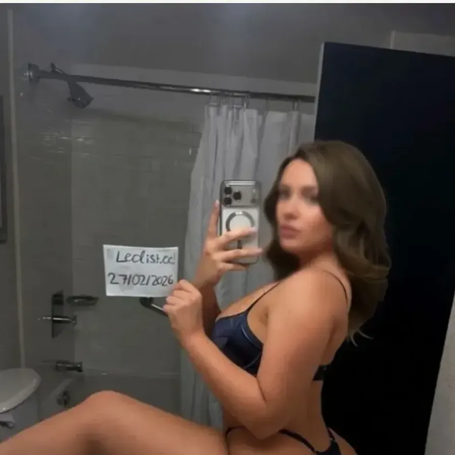
                        bianca
                     is Female Escorts. | Calgary | Alberta | Canada | canadapleasure.com 