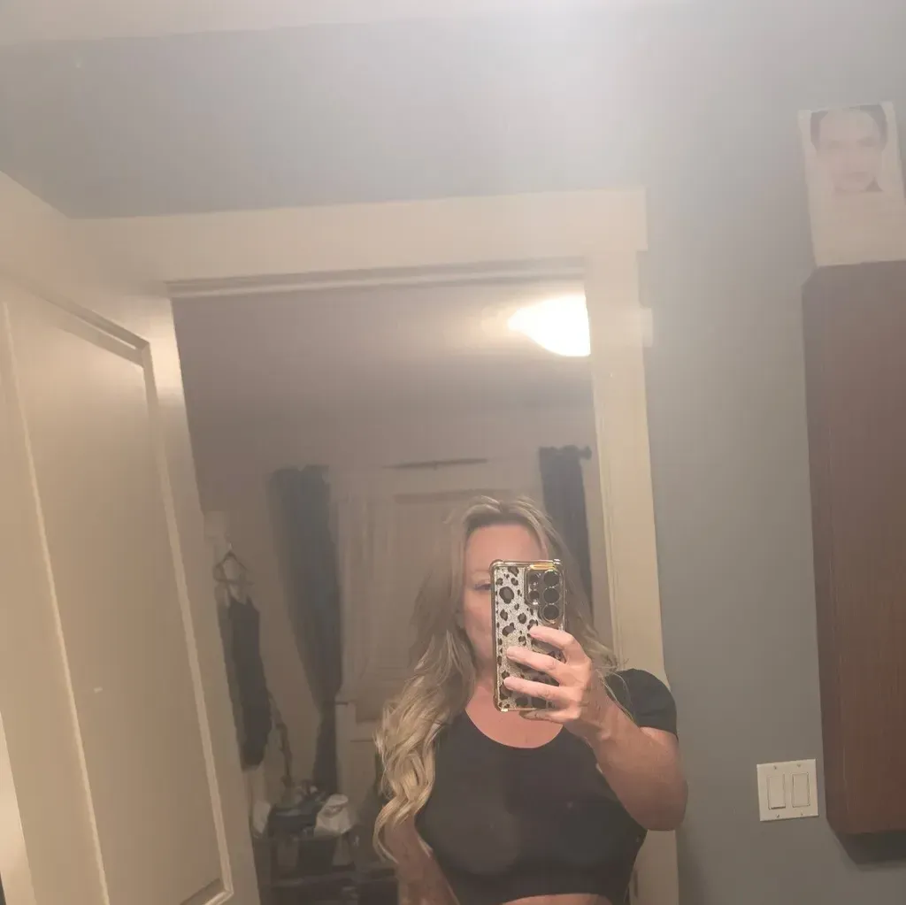 
                        SKY
                     is Female Escorts. | Peace River Country | British Columbia | Canada | canadapleasure.com 