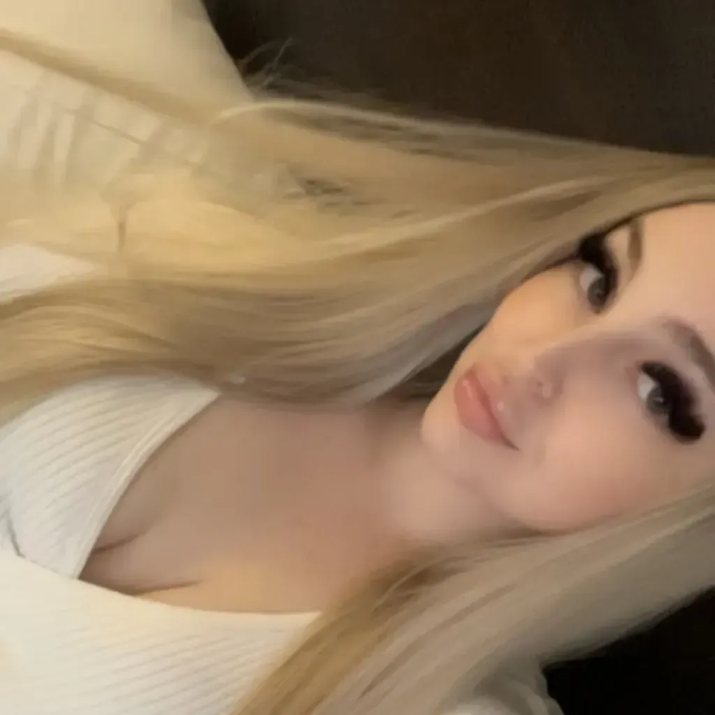 
                        Bella
                     is Female Escorts. | Red Deer | Alberta | Canada | canadapleasure.com 