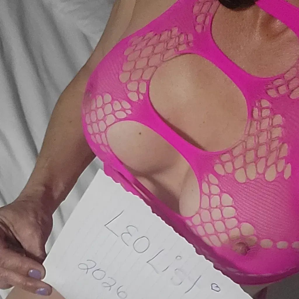 
                        Sky
                     is Female Escorts. | Kamloops | British Columbia | Canada | canadapleasure.com 