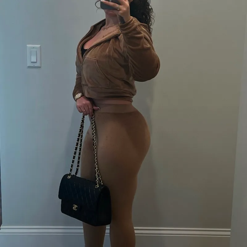 Danialle is Female Escorts. | St. Albert | Alberta | Canada | canadapleasure.com 