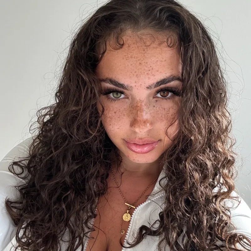 Danialle is Female Escorts. | Montreal | Quebec | Canada | canadapleasure.com 