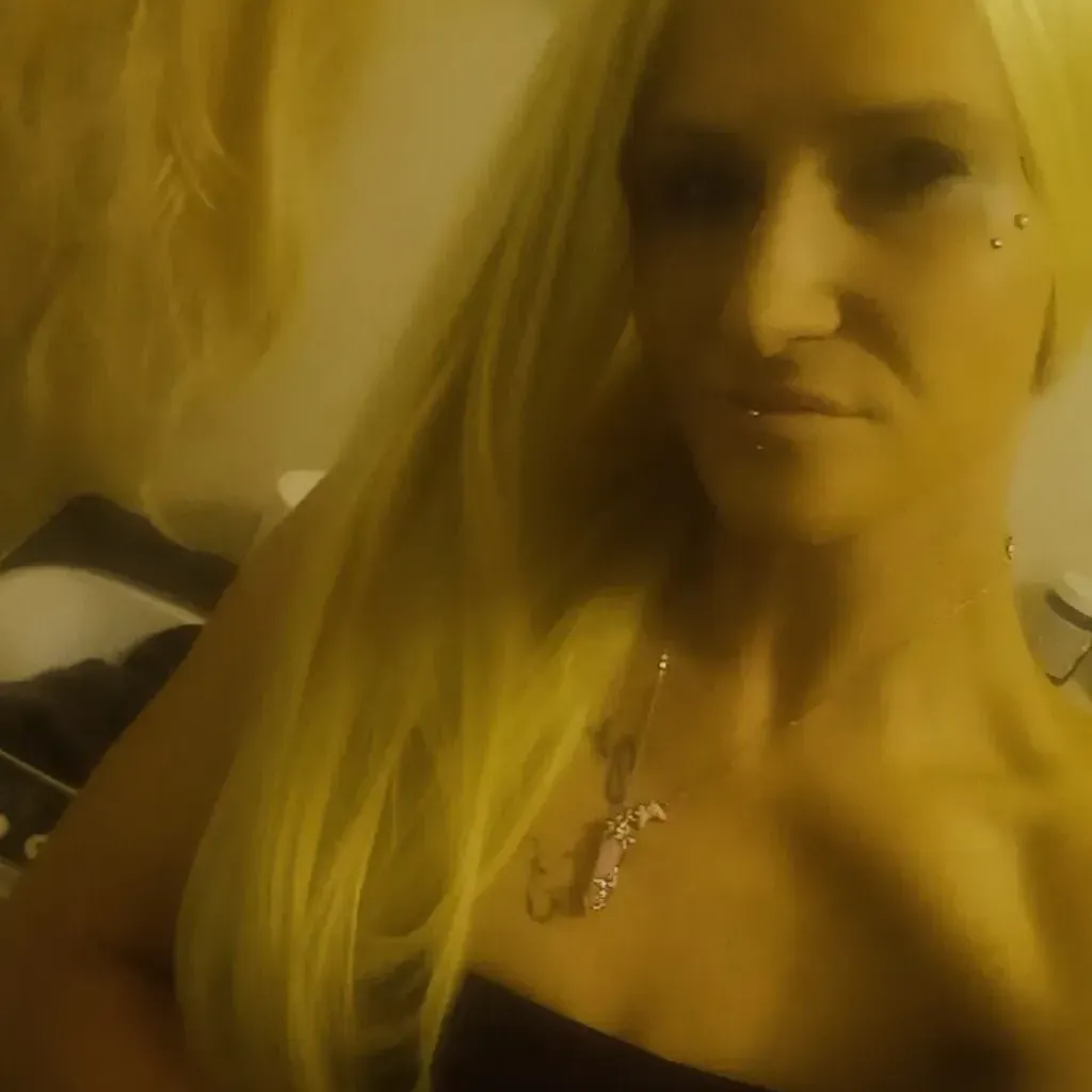
                        Kassie
                     is Female Escorts. | Niagara | Ontario | Canada | canadapleasure.com 