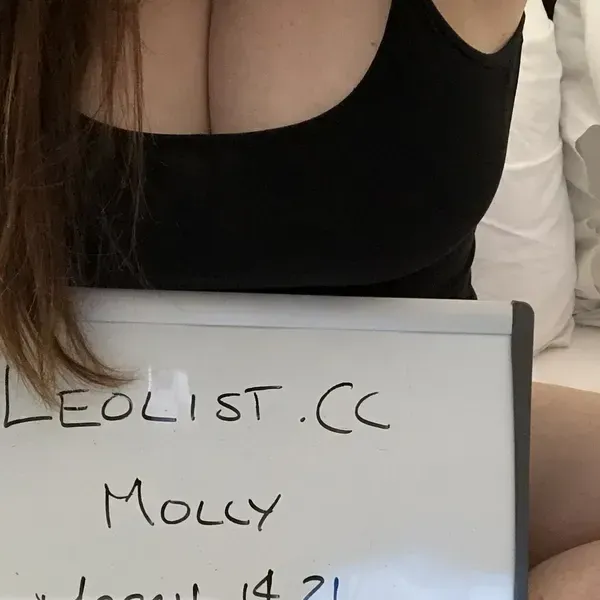 
                        Molly
                     is Female Escorts. | Toronto | Ontario | Canada | canadapleasure.com 