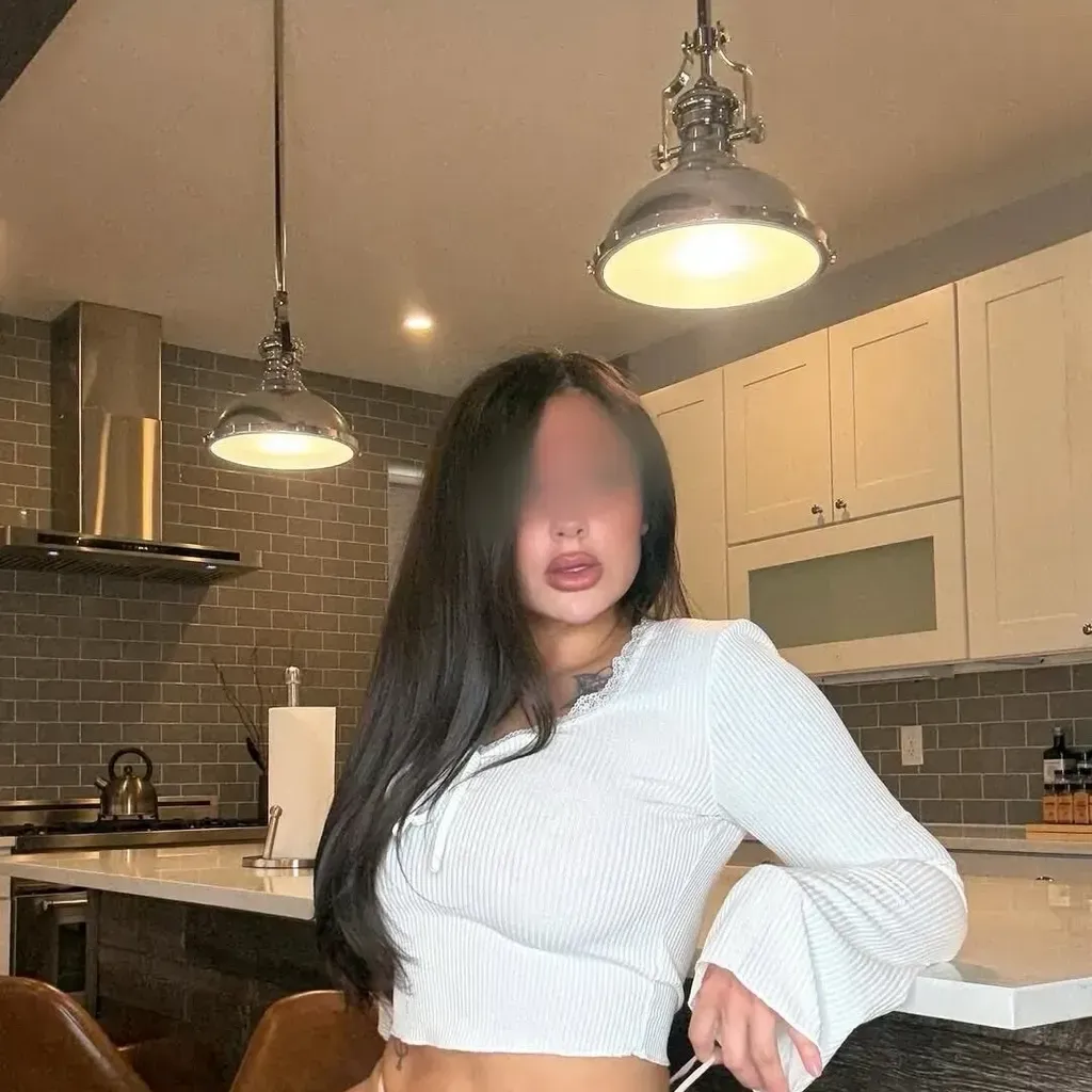 
                        Sienna West
                     is Female Escorts. | Kingston | Ontario | Canada | canadapleasure.com 