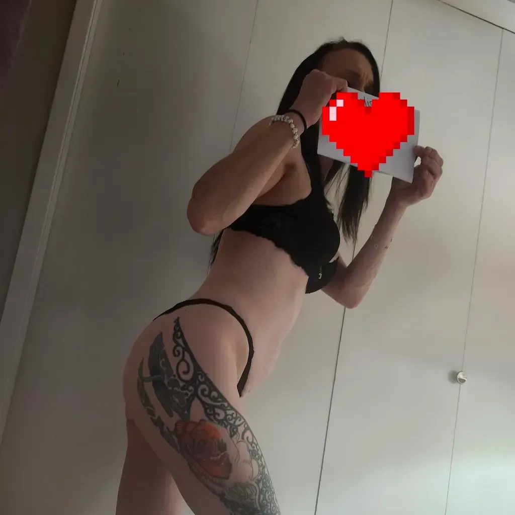 
                        LORA
                     is Female Escorts. | Lethbridge | Alberta | Canada | canadapleasure.com 