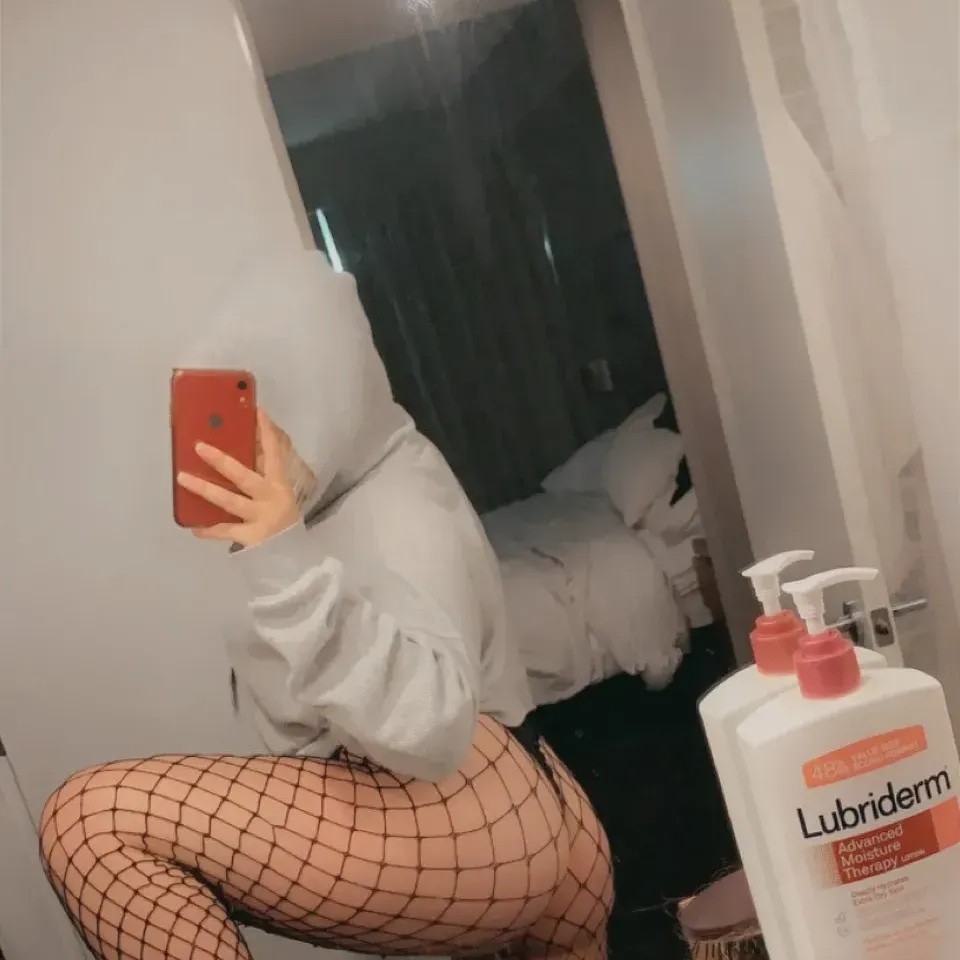 
                        Kristy
                     is Female Escorts. | Hamilton | Ontario | Canada | canadapleasure.com 