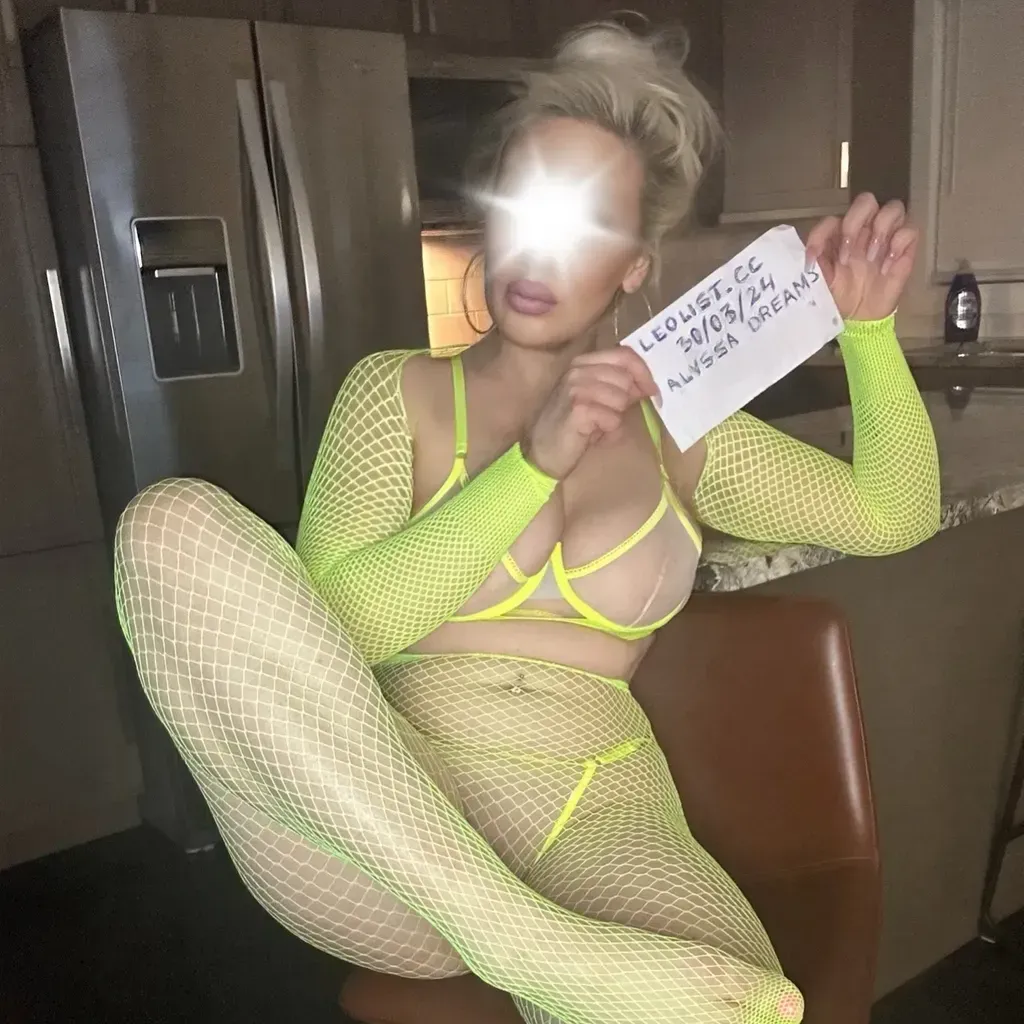 
                        Alyssa Dreams
                     is Female Escorts. | Vancouver | British Columbia | Canada | canadapleasure.com 