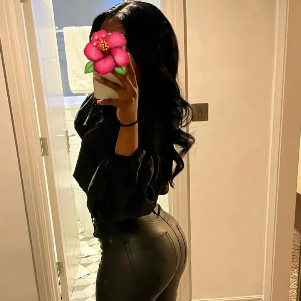 
                        Amelia
                     is Female Escorts. | Lethbridge | Alberta | Canada | canadapleasure.com 