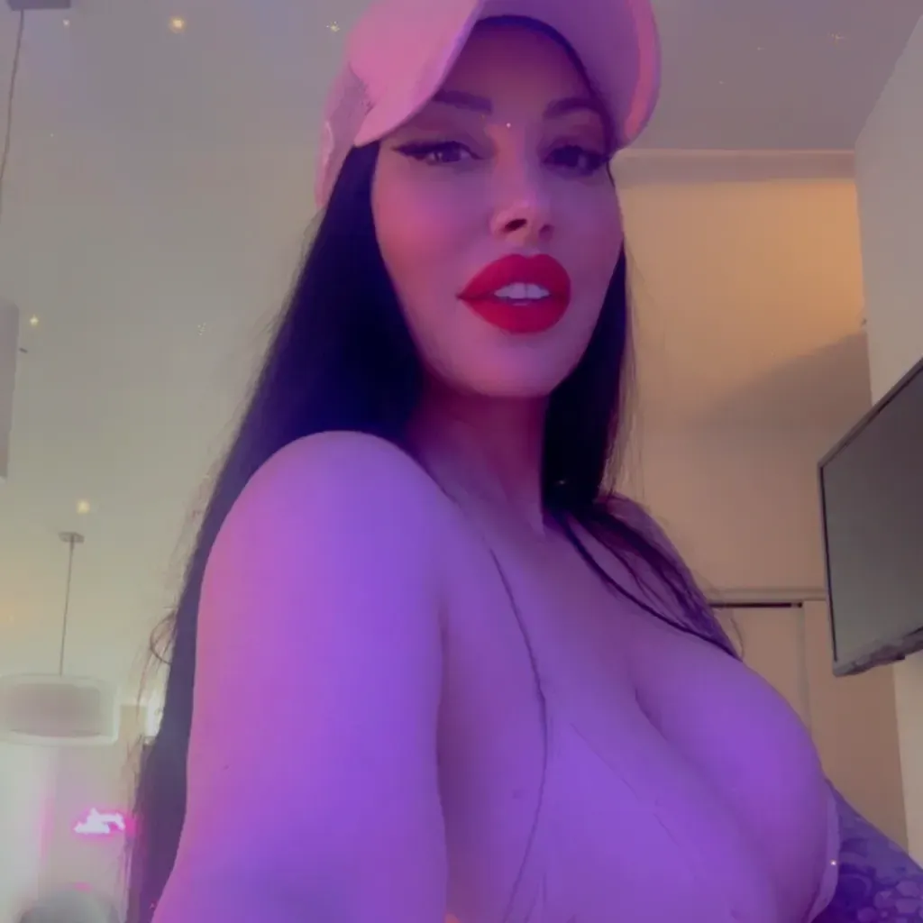 
                        Kimmyrose
                     is Female Escorts. | Quebec City | Quebec | Canada | canadapleasure.com 