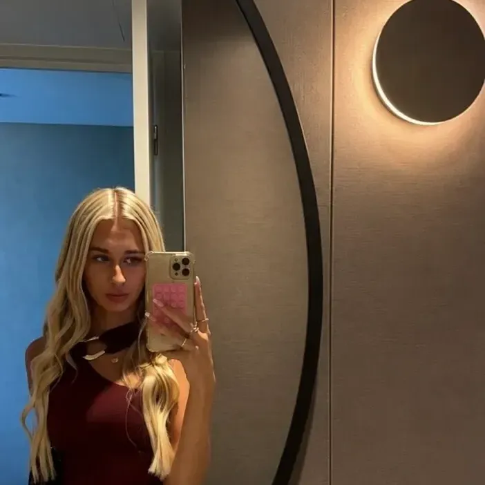 
                        Lex
                     is Female Escorts. | Kamloops | British Columbia | Canada | canadapleasure.com 