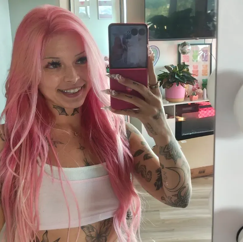
                        Pink Chanel
                     is Female Escorts. | Comox Balley | British Columbia | Canada | canadapleasure.com 