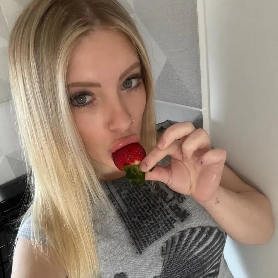 
                        Brittany
                     is Female Escorts. | St. Albert | Alberta | Canada | canadapleasure.com 