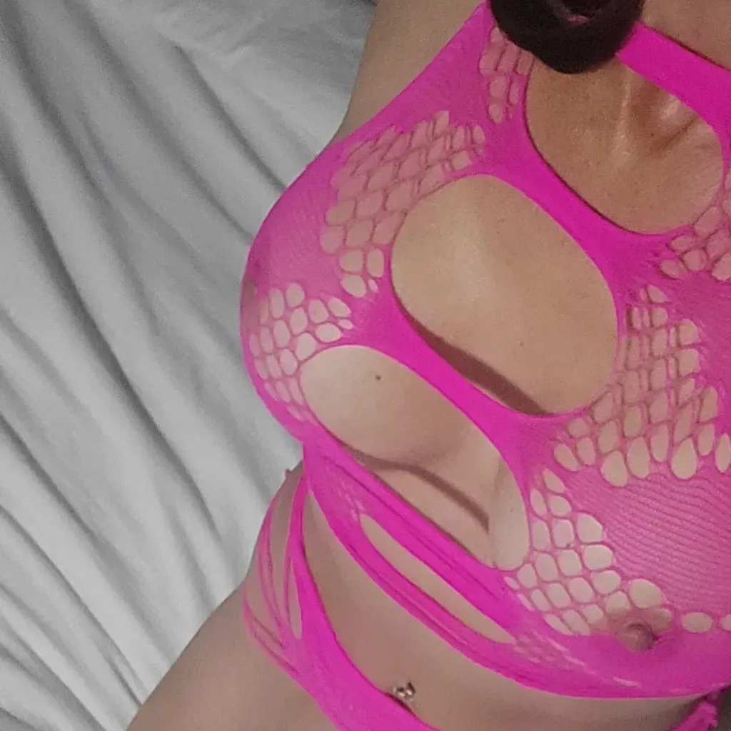 
                        Sky
                     is Female Escorts. | Kamloops | British Columbia | Canada | canadapleasure.com 