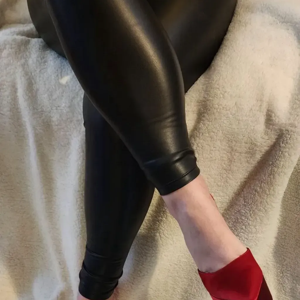 
                        Erica
                     is Female Escorts. | Kitchener | Ontario | Canada | canadapleasure.com 