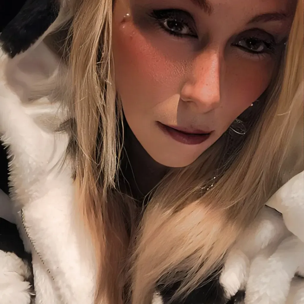 
                        Jazzy
                     is Female Escorts. | windsor | Ontario | Canada | canadapleasure.com 