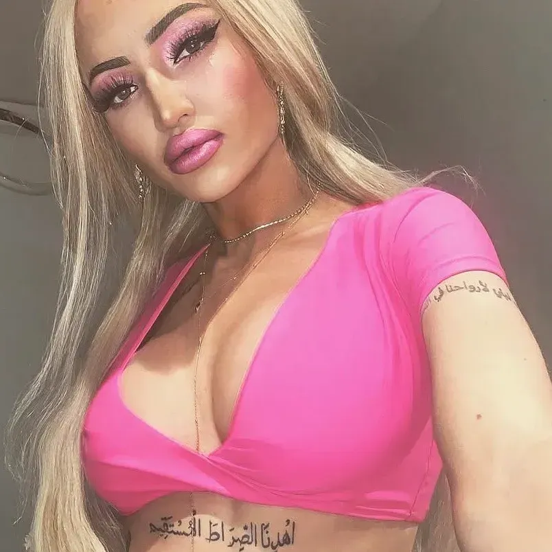 
                        Emmy
                     is Female Escorts. | Red Deer | Alberta | Canada | canadapleasure.com 