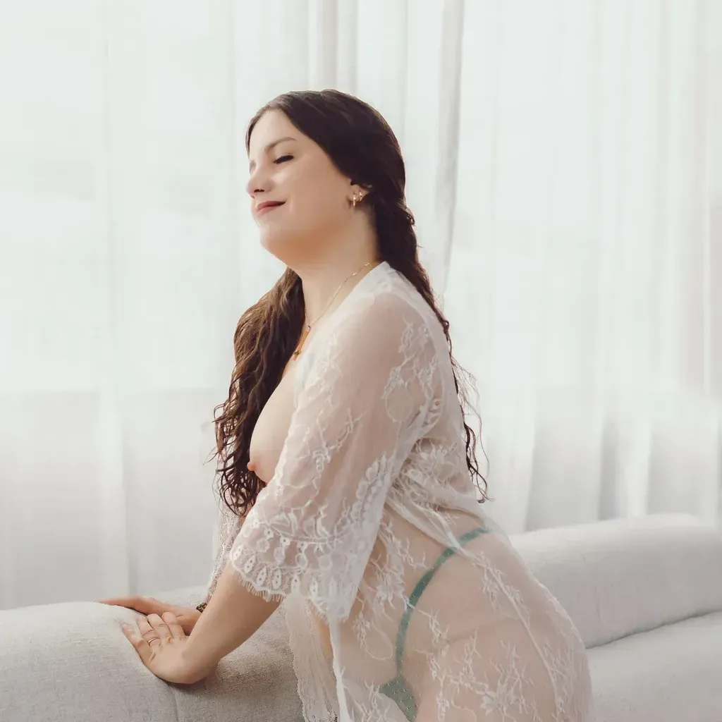 
                        Alice May
                     is Female Escorts. | Quebec City | Quebec | Canada | canadapleasure.com 