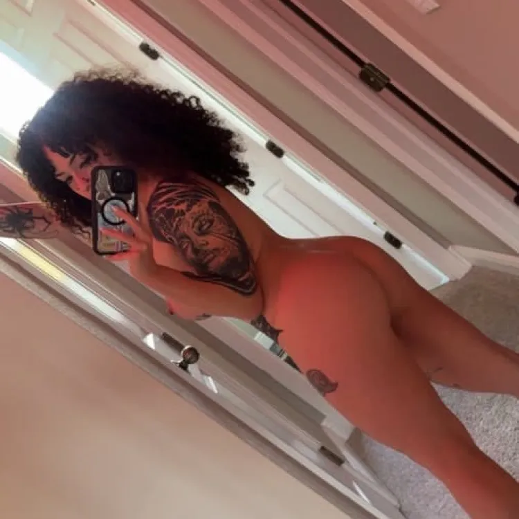 Sara Jessica is Female Escorts. | Lethbridge | Alberta | Canada | canadapleasure.com 